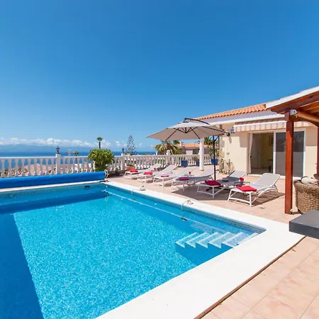 Avalon Lovely 3 Bedroom Private Heated Pool * Puerto de Santiago (Tenerife)