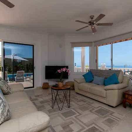 וילה Avalon Lovely 3 Bedroom Private Heated Pool *