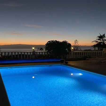 וילה Avalon Lovely 3 Bedroom Private Heated Pool *